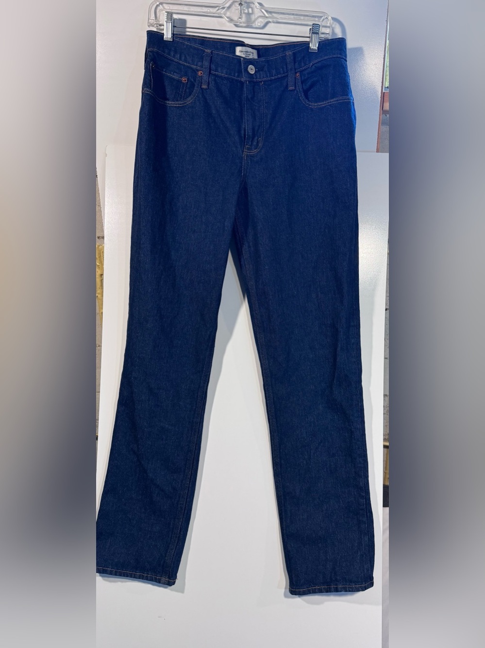 Abercrombie & Fitch ’90s Straight Mid Rise Curve Love Jeans – Size 30 Long